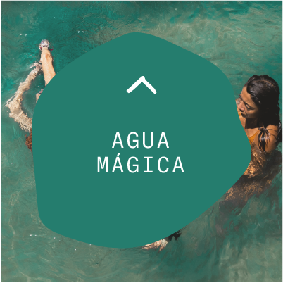 woman doing the cacao ceremony at nomade Tulum